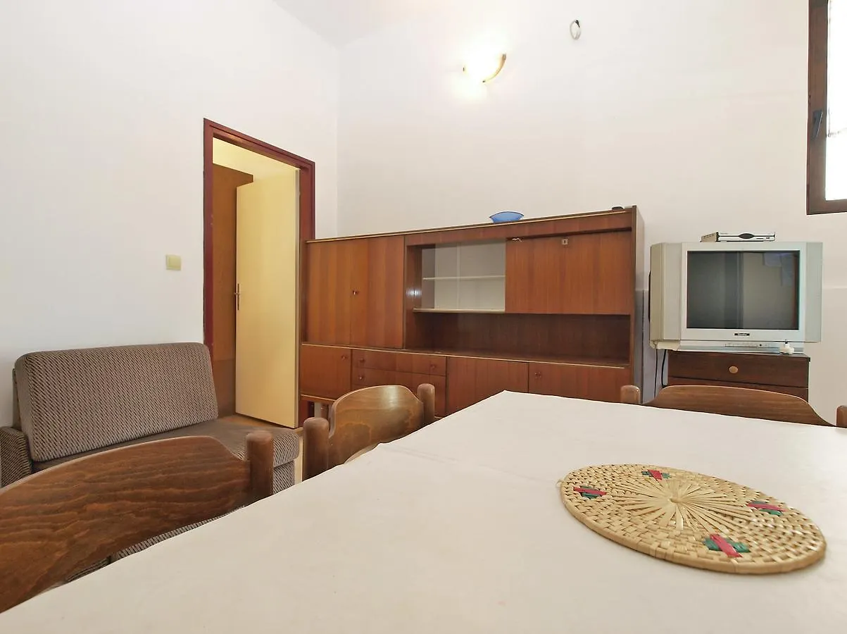 פולה Apartment Sonja 695
